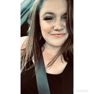 Meet your Posher, Alexandra